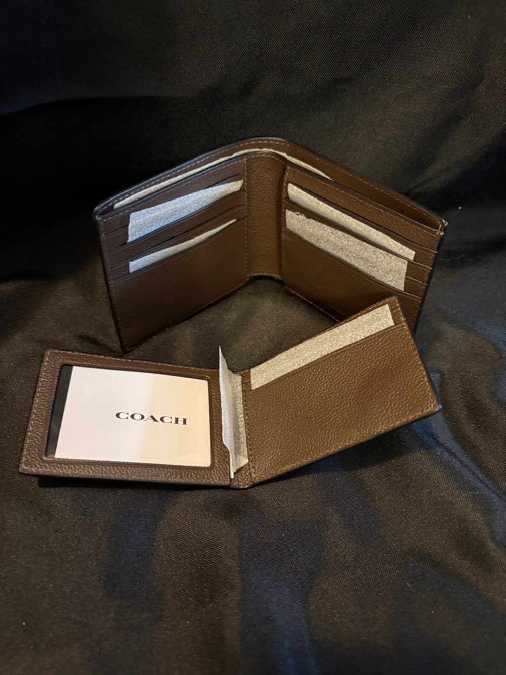 Coach Brown Pebbled Leather Bifold Wallet - Picture 4 of 4
